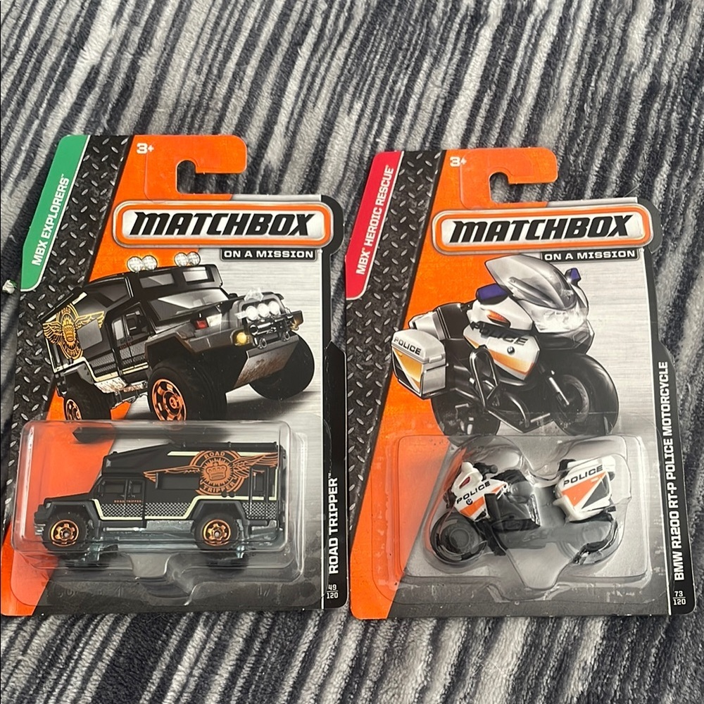 Lot of 2 Matchbox vehicles